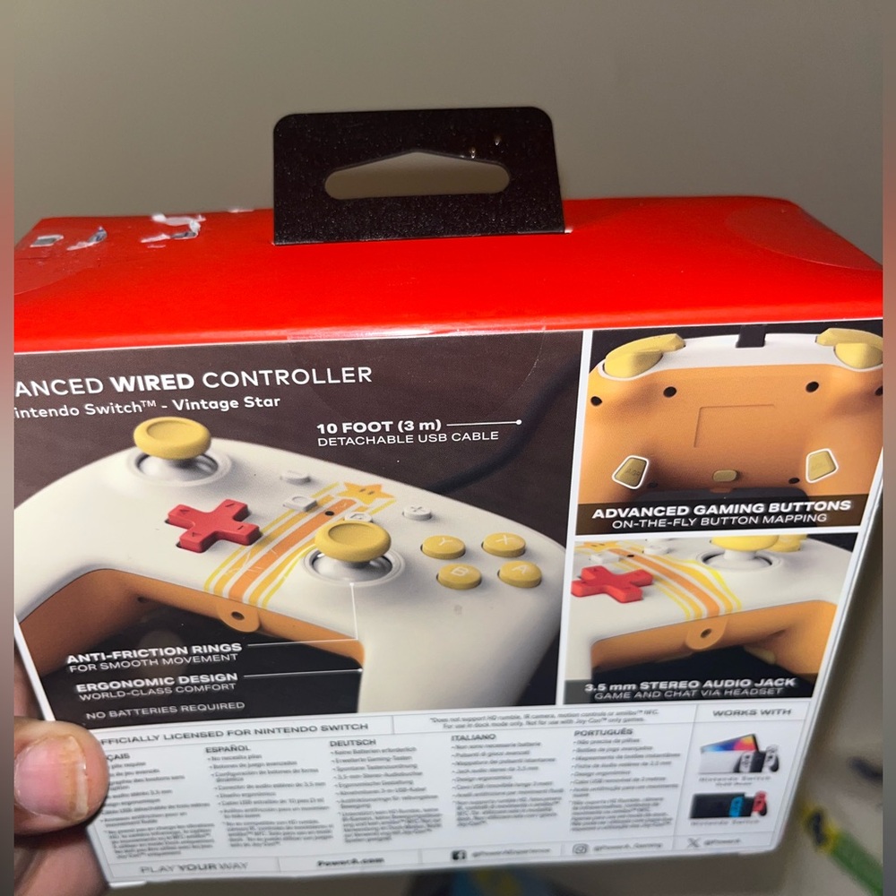 Nintendo switch controller - Picture 2 of 2